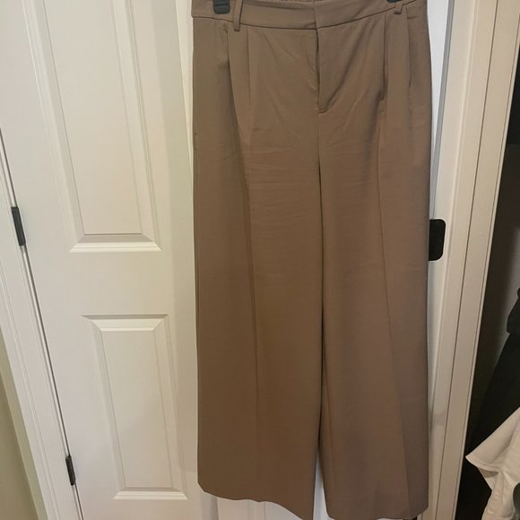 Open Edit Relaxed Waist Wide Leg Trousers in Brown Caribou Size M - Picture 8 of 12
